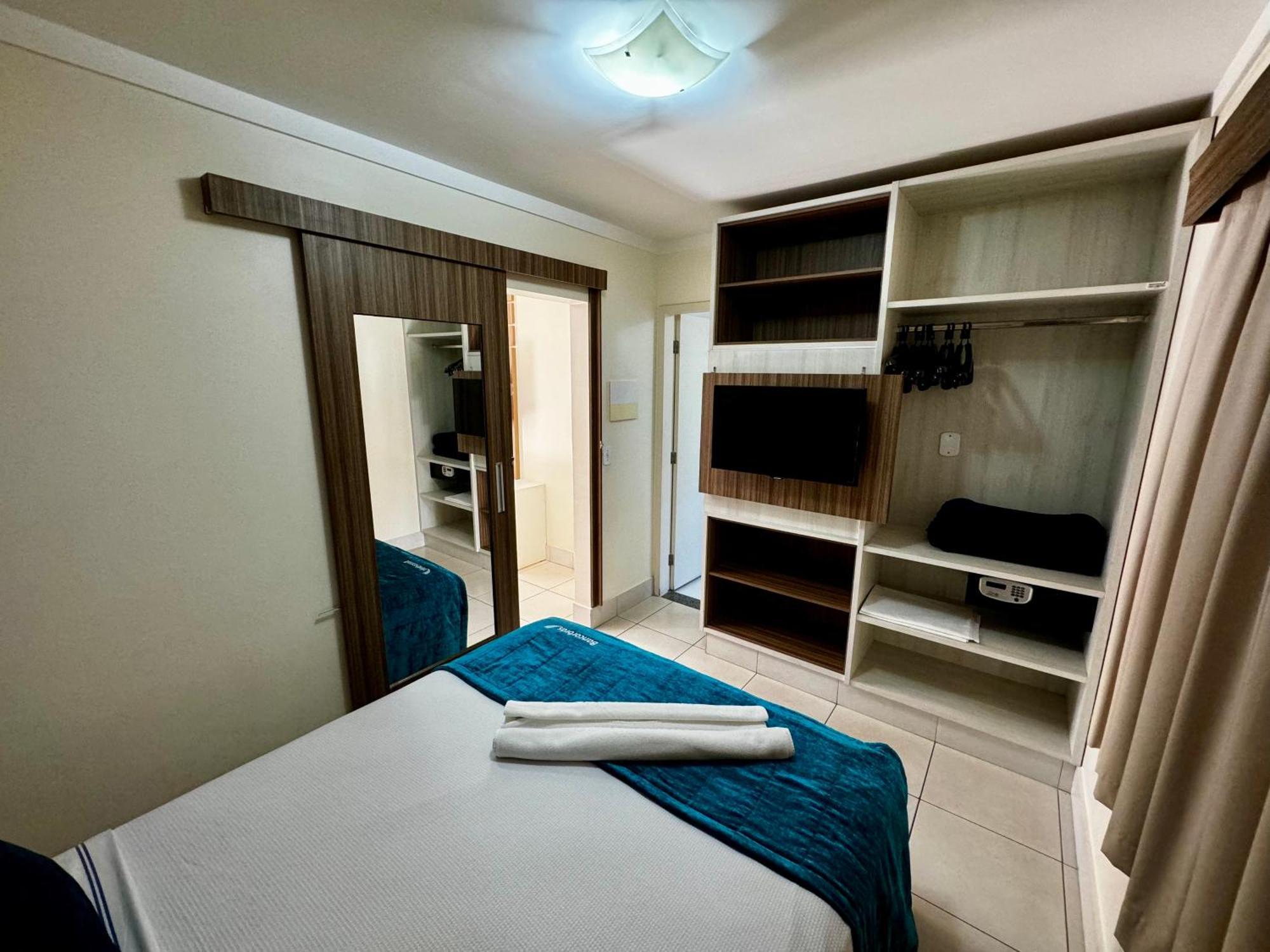 Di Roma Lacqua Caldas Novas Park 24H, Com Roupas De Cama E Banho Kamer foto